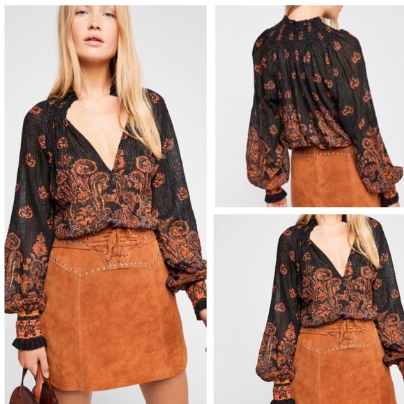 Free People Tops - NWT Free People smocked collar vneck sz S